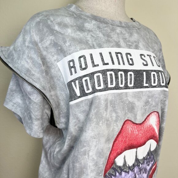 HONEYCUBE Rolling Stones Voodoo Lounge Graphic Tee With Zippered Sleeves Medium - Picture 3 of 8